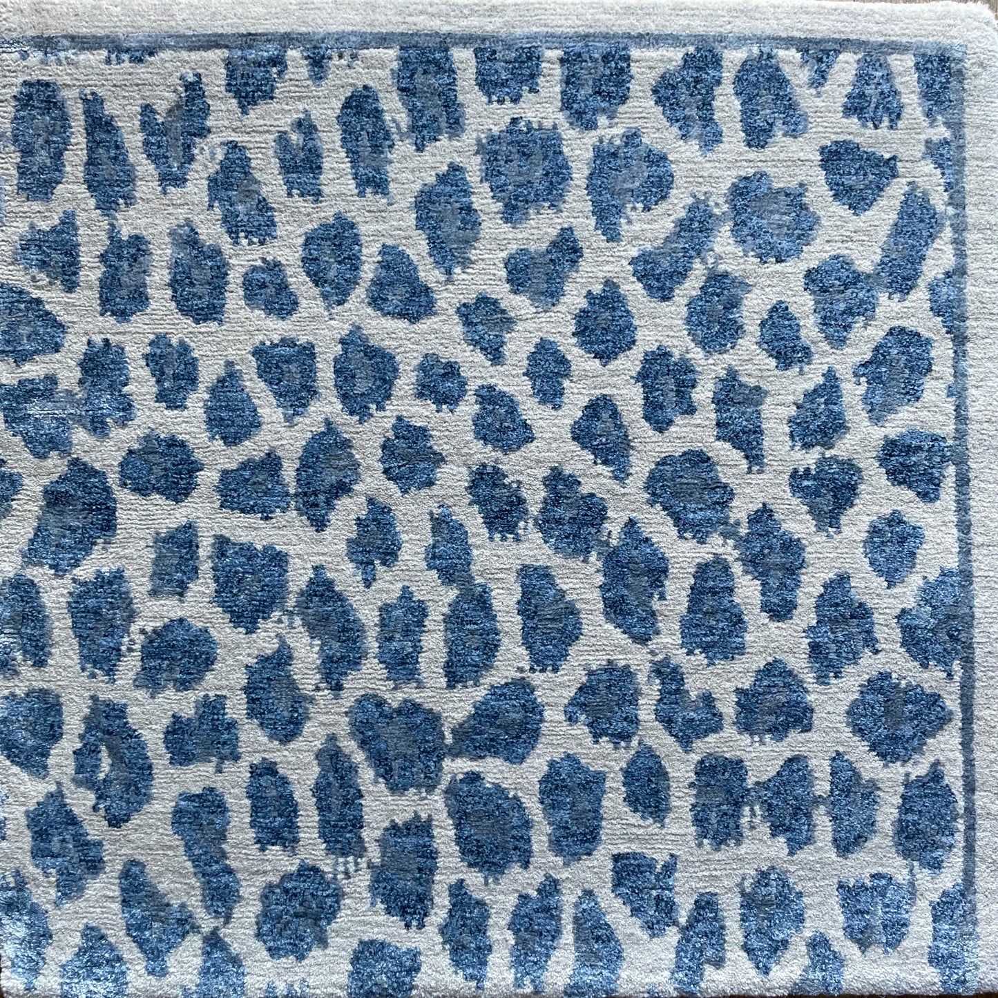Ocelot Rug Collection – Classic Pattern Small Scale