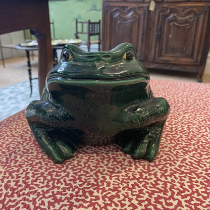 Majolica Frog
